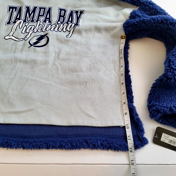 Tampa Bay Lightning Girls Hooded Fleece Hoodie Size L (10/12) Blue NHL Licensed - Picture 8 of 10